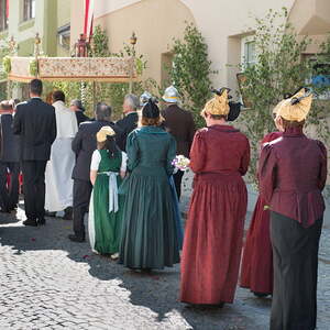 Fronleichnam 2015, Pfarre Neumarkt im Mühlkreis
