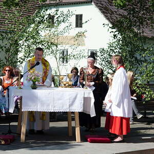 Fronleichnam 2015, Pfarre Neumarkt im Mühlkreis